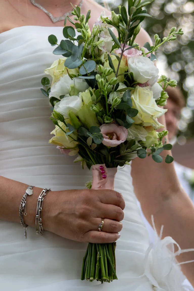 Brautstrauß in einer Hochzeitslocation in Friesland